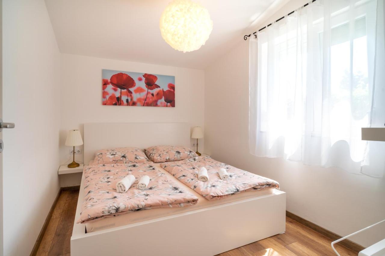 Pipacs Apartmanhaz Harkany Bagian luar foto